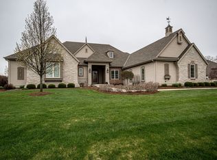 N38W23344 Broken Hill Cir S, Pewaukee, WI 53072