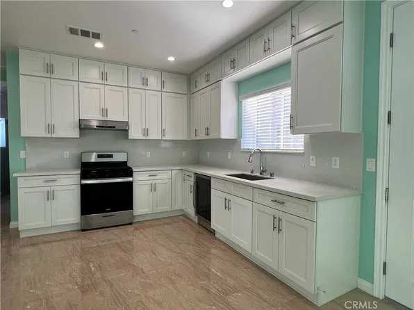 714 S 8th St, Alhambra, CA 91801