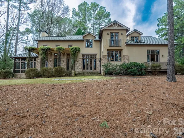 177 Yadkin Falls Rd, New London, NC 28127