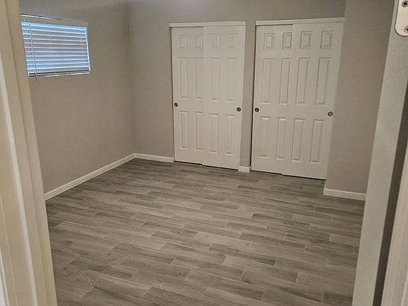 5th image of 609 W Howe St