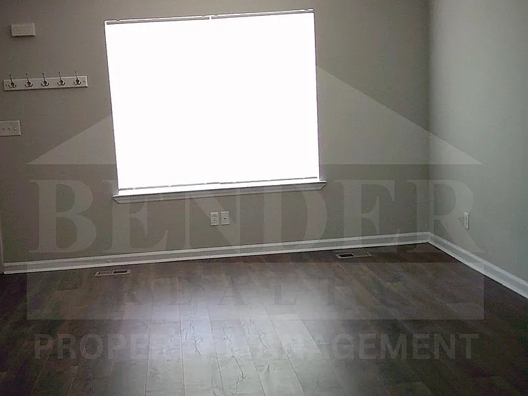3417 Old Tasso Rd NE — Photo 4