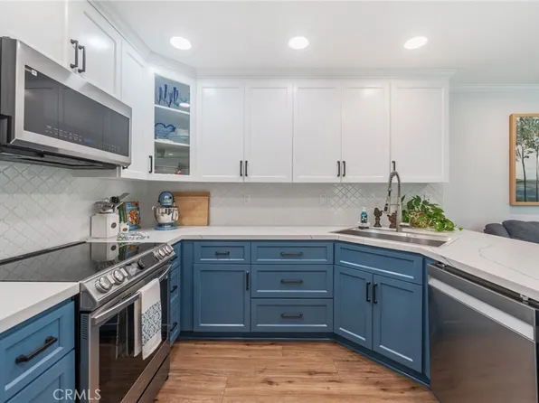 6097 E Montefino Ln, Anaheim, CA 92807