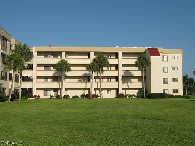 1st image of 7402 Lake Breeze Dr APT 116