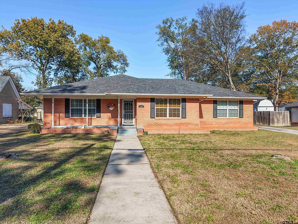 1st image of 618 Walnut St