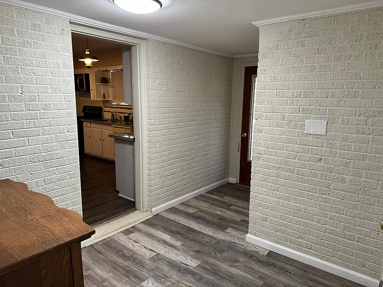 1829 Hill Hedge Dr — Photo 21
