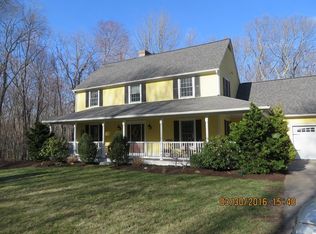 146 Chestnut St, Uxbridge, MA 01569