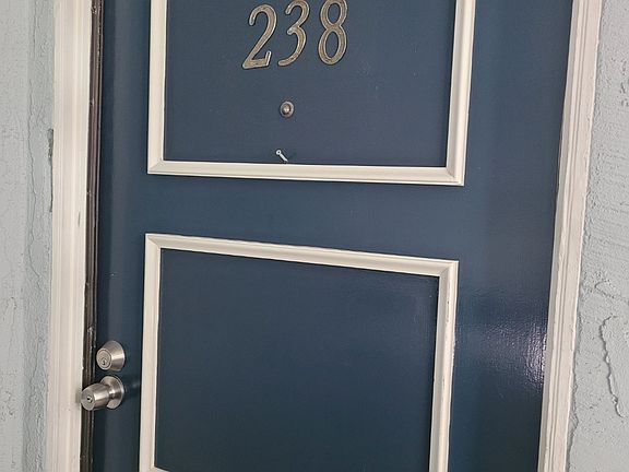 3rd image of 26826 Claudette St Unit 238