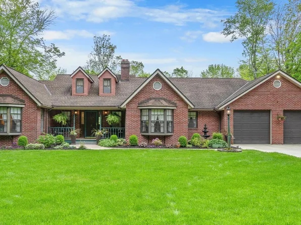 5 Victoria Ln, Lanesborough, MA 01237