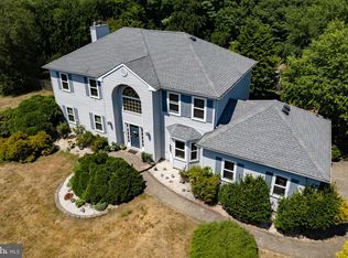 6 Babbitt Way, Allentown, NJ 08501