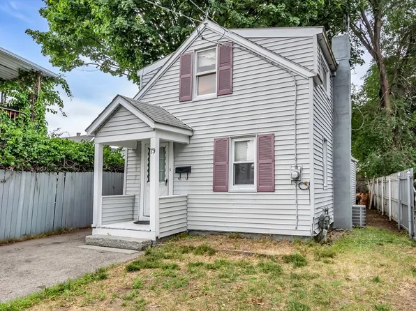 79 Lakeview Ave, Lowell, MA 01850
