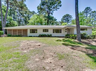 2051 Meadowbrook Rd, Jackson, MS 39211