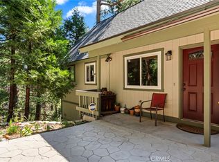 24078 Altdorf Dr, Crestline, CA 92325