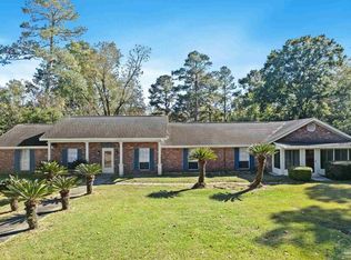 695 Woods Rd, Atmore, AL 36502