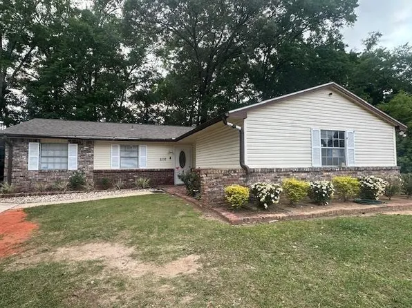 506 Nantucket Cir, Mobile, AL 36609