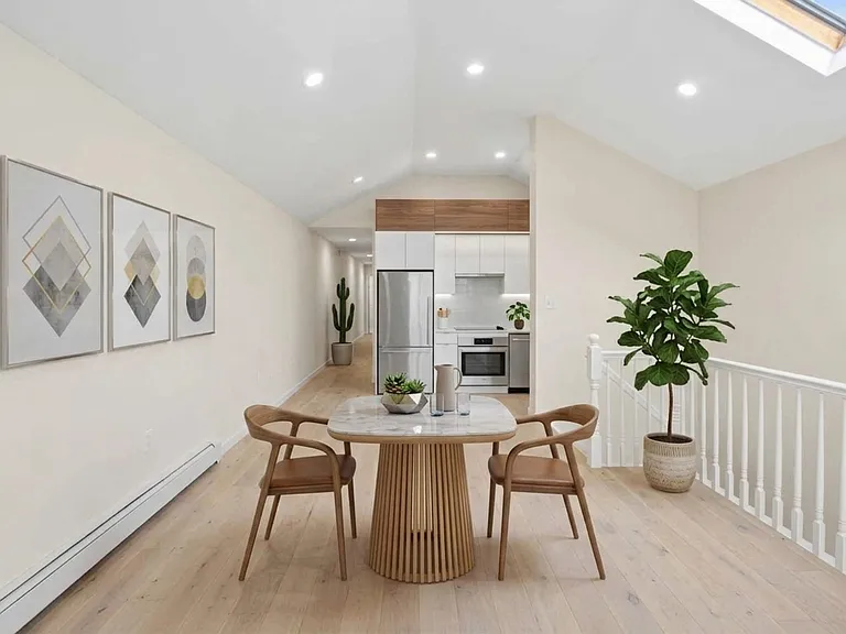 2948 Wickham Ave #2 — Photo 4