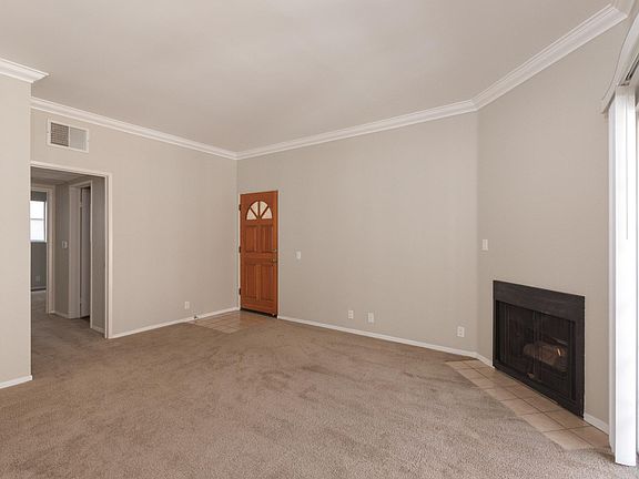 4th image of 908 S Shenandoah St APT 208
