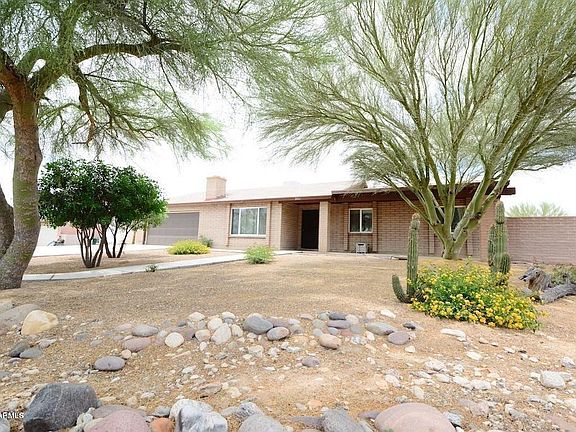 3rd image of 9931 N Calle Solano