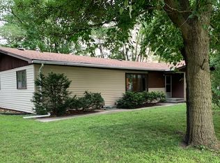 857 Anna Ave, Loves Park, IL 61111