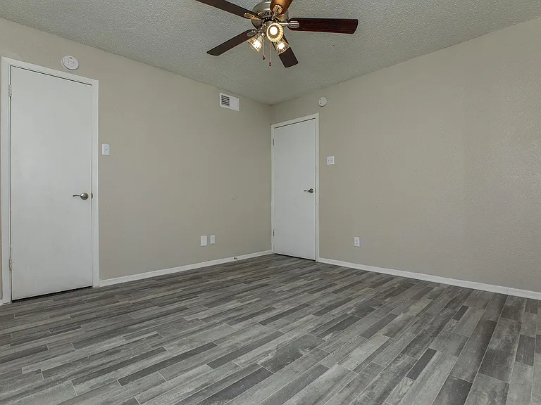 Villas del Zocalo Phase Four — Photo 40