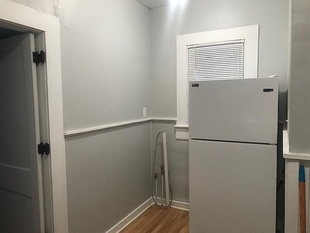 1st image of 213 Yale Ave