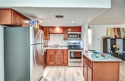 2nd image of 1623 W Denton Ln APT 209