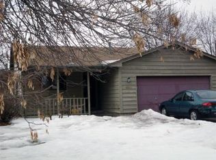 7951 Fairfield Cir N, Brooklyn Park, MN 55444