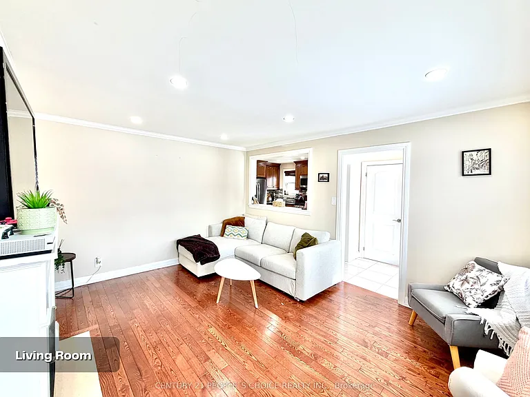 67 Highland Ave #MAIN FLOOR — Photo 7