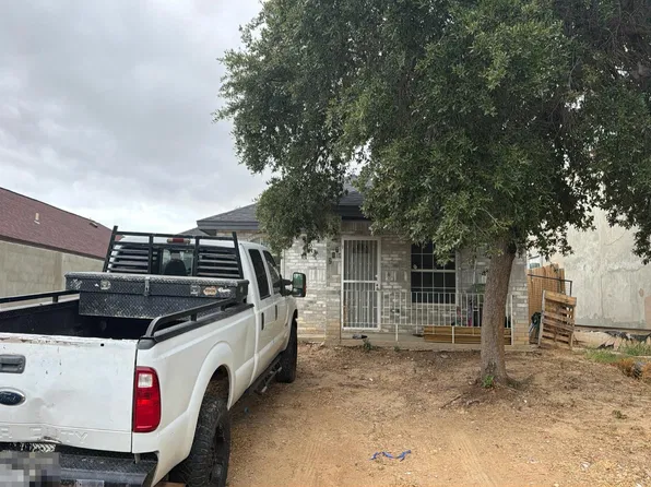 217 Asturias Ave, Laredo, TX 78046