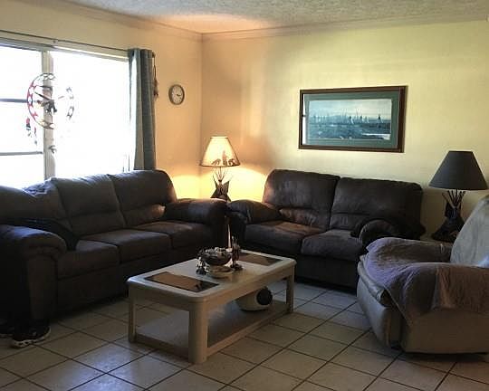3rd image of 1465 Maranatha DR