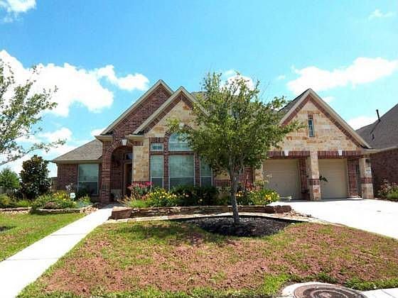 1st image of 26934 Temple Park Ln