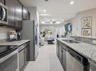 8496 Magnificent Ln, Groveland, FL 34736