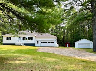 6 Sand Rd, Canaan, ME 04924