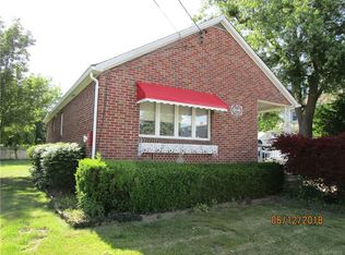 320 Bellevue Ave, Depew, NY 14043