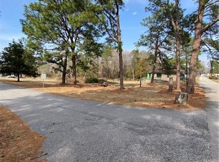 306 John St, Spring Lake, NC 28390