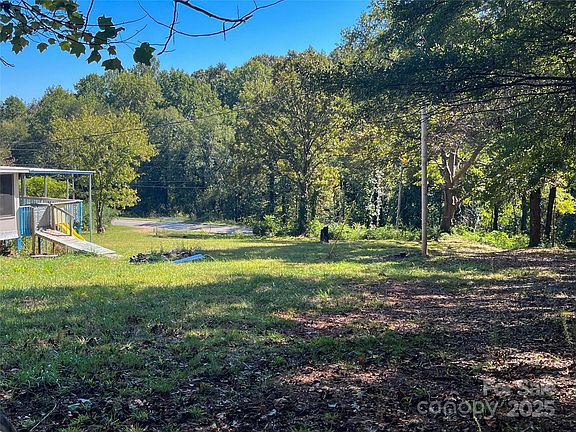 3rd image of 608 Crowders Creek Rd