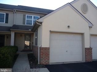 1529 Queen Ln, Lancaster, PA