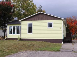 5 St Clare Avenue, Stephenville, NL A2N1N3