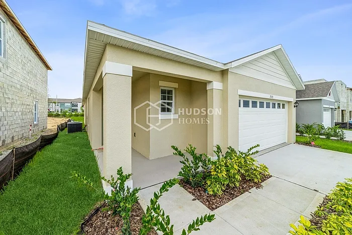 2573 Shamrock St — Photo 3