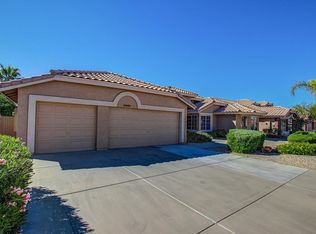 8935 W Topeka Dr, Peoria, AZ 85382