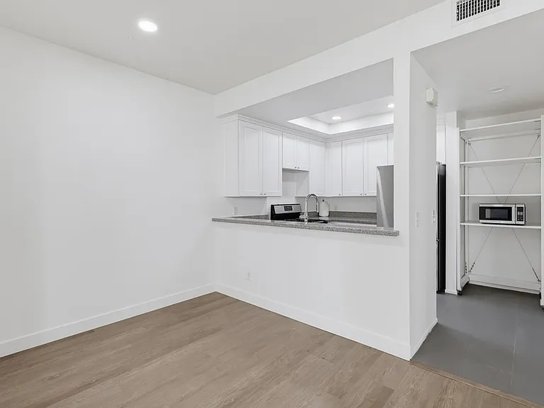 701 Kettner Blvd #109 — Photo 11