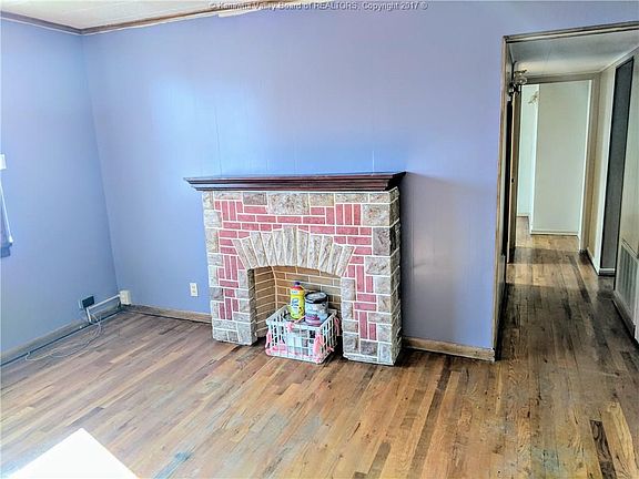 4th image of 360 Kenna Dr