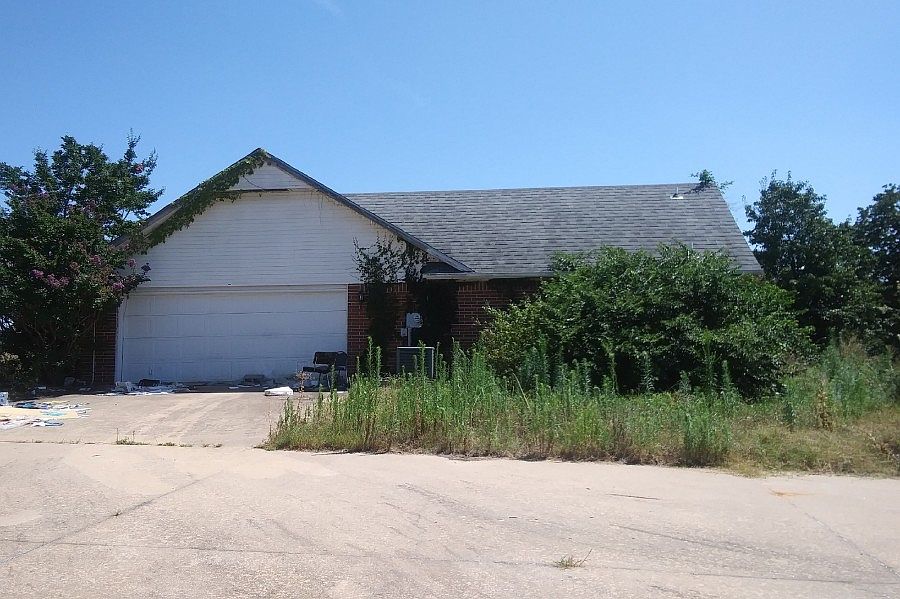 1st image of 7355 Oak Dr