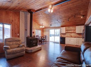 16709 Pleasant View Dr, Chugiak, AK 99567