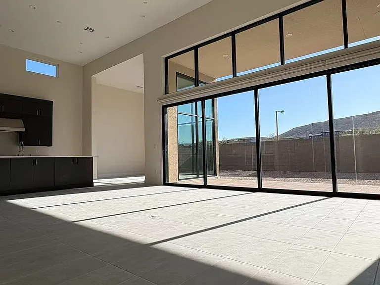 10865 Agate Cliffs Ave — Photo 20