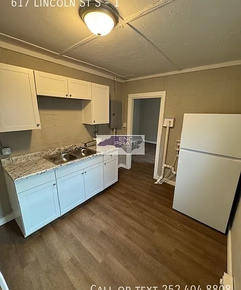 617 Lincoln St S #1 — Photo 9