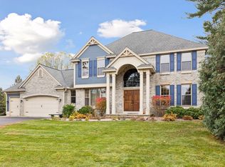 3291 Samuel Ct, Vadnais Heights, MN 55127