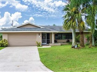 1422 Everest Pkwy, Cape Coral, FL 33904