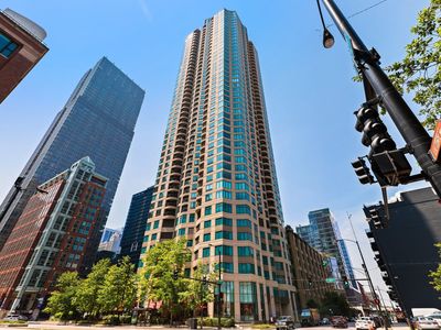 400 N La Salle Dr APT 1112, Chicago, IL, 60654