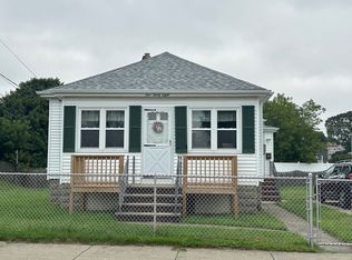 138 Anthony St, Fall River, MA 02721