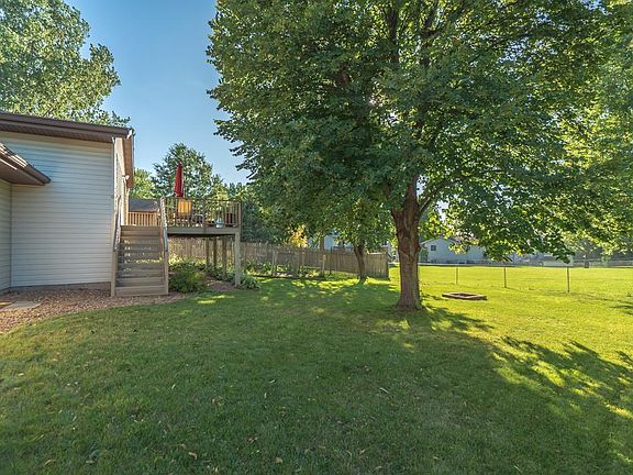 4th image of 2540 Cochrane Dr